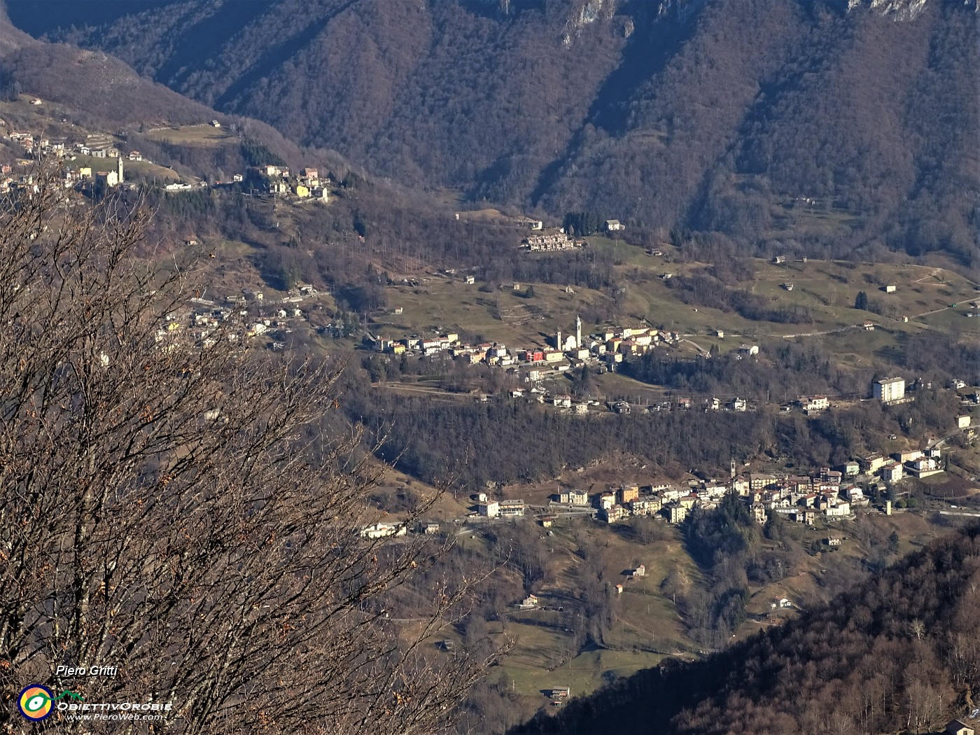 41 Zoom su (dal basso) Olda, Sottochiesa, Pizzino.JPG